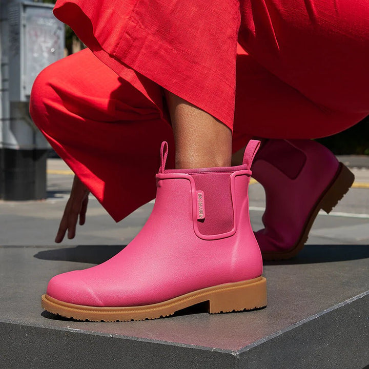 Bobbi Gumboot - Fuscia Pink Gumboot Merry People