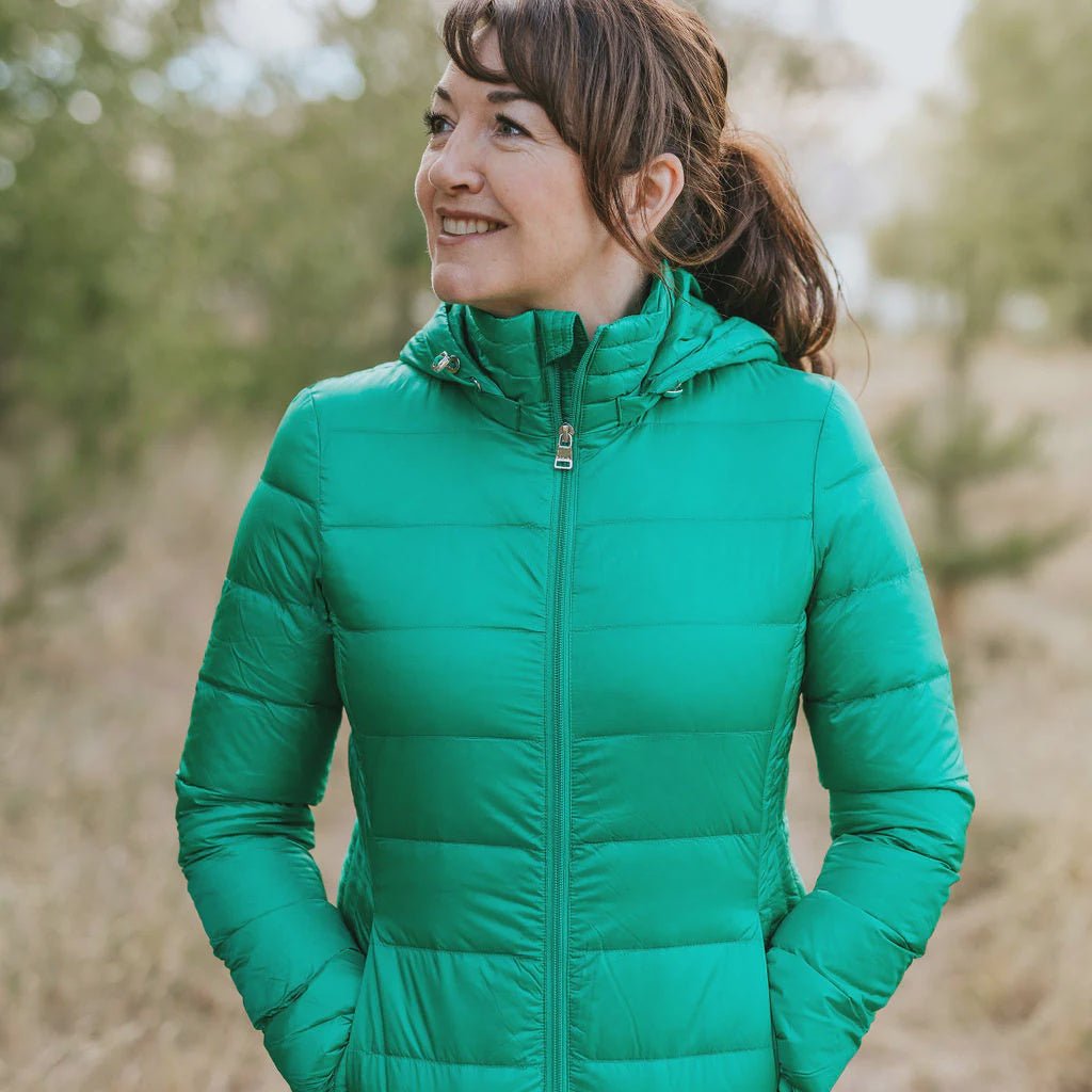 Lynn - Womens 90/10 Packable Jacket Emerald Coats & Jackets MOKE