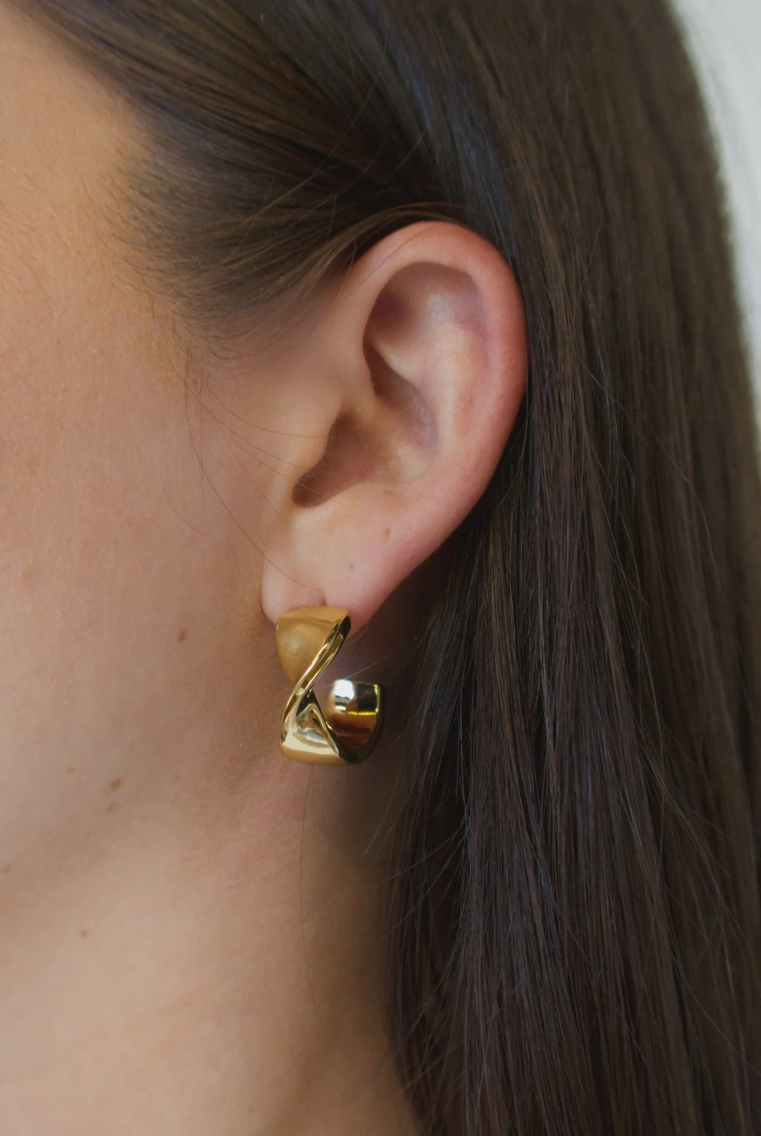 Marnie Hoop - Gold earings Zafino Jewellery