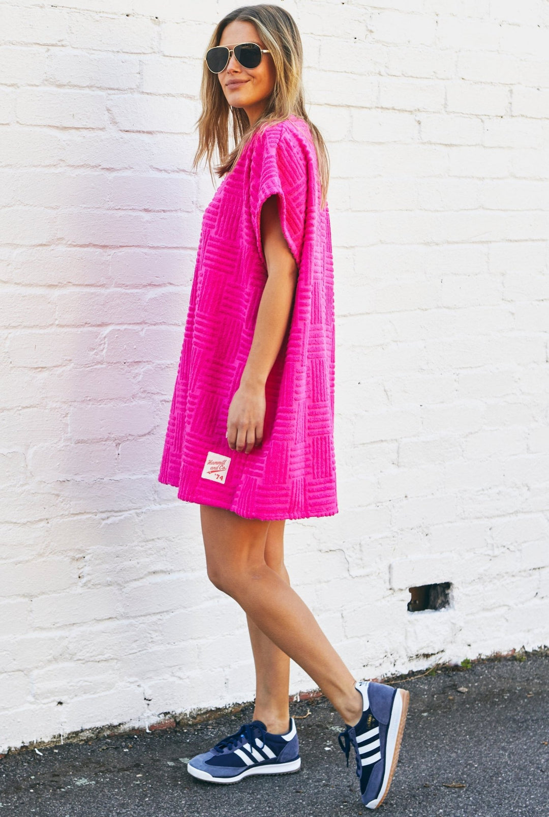 SALT & SUNSHINE TOWELLING COVER-UP - HOT PINK hammill & Co