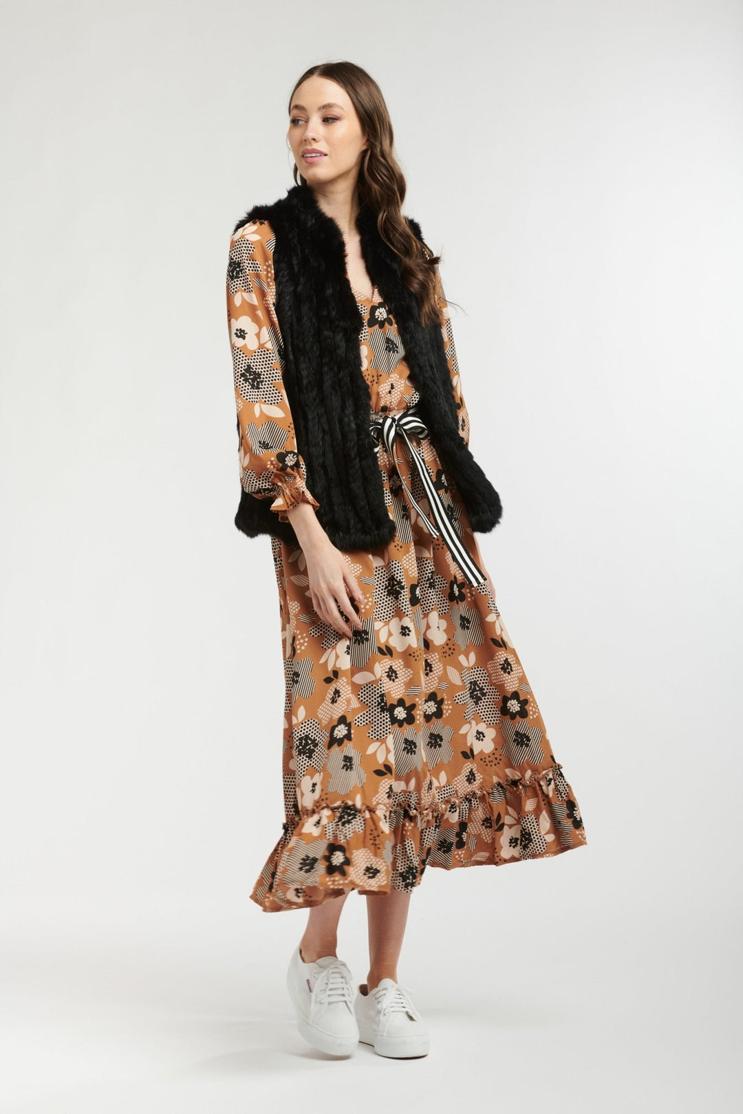 365 Days Fur Vest - Black Fur Coat 365 days