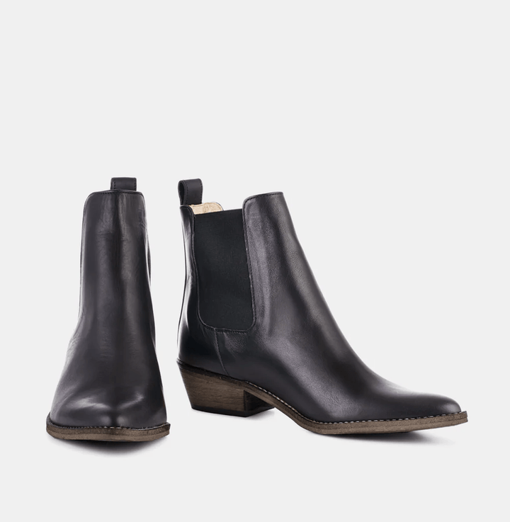 IvyLee Copenhagen Stella Black with Antique sole boots Ivylee Copenhagen
