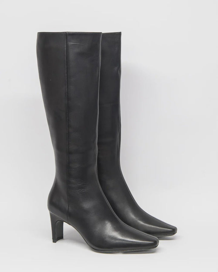 Steam Boot - Black Leather Shoes Zoe Kratzmann