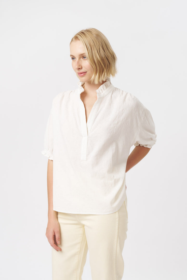 Amber Shirt - White w/White Flower Blouse Kireina