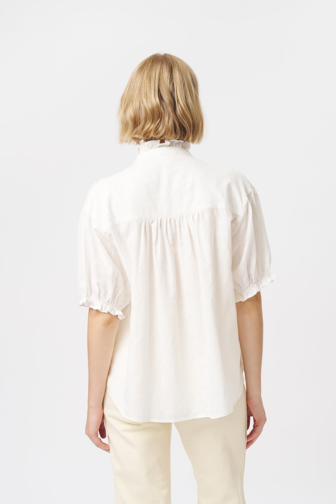 Amber Shirt - White w/White Flower Blouse Kireina