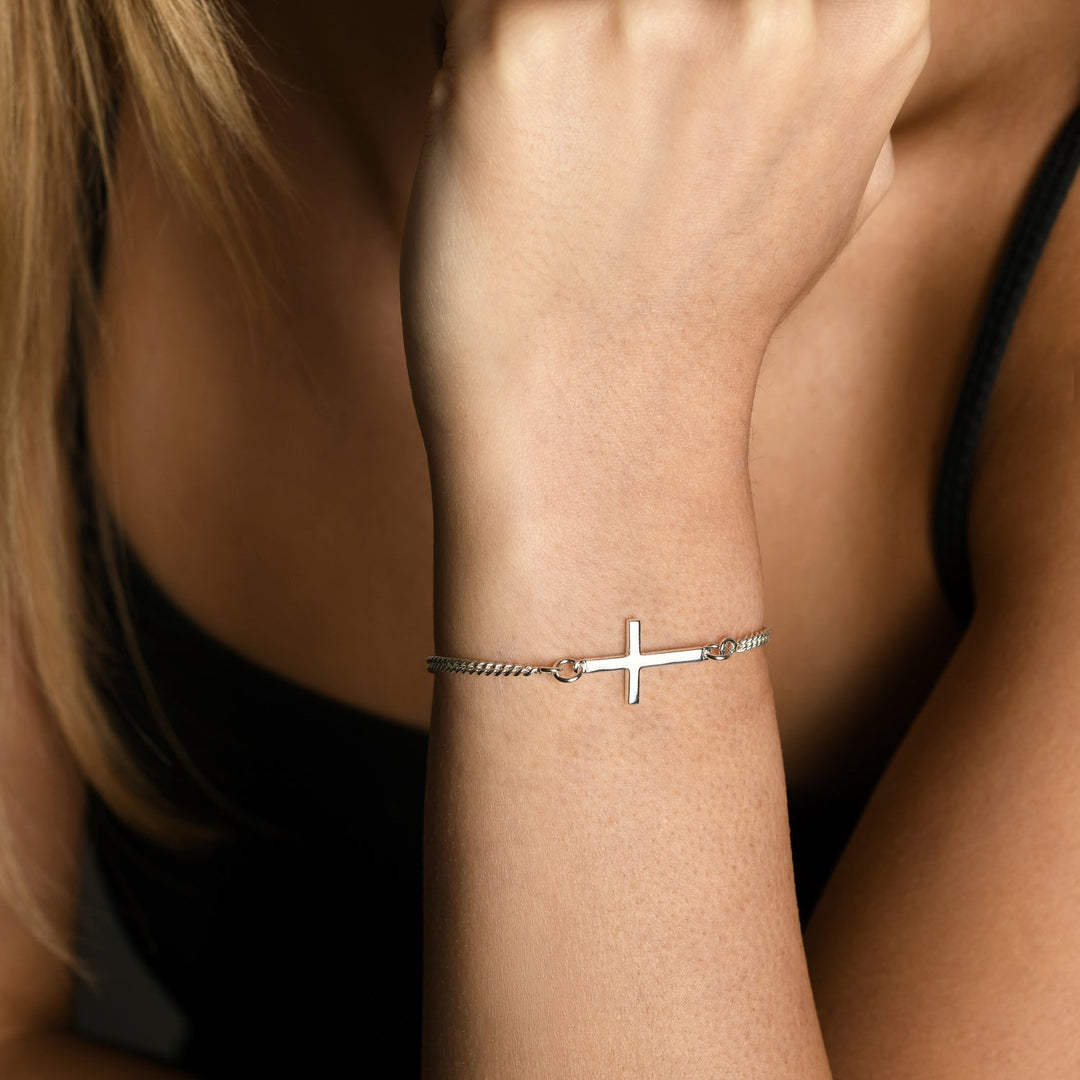 Cross &amp; Evil Eye Curb Bracelet Von Treskow