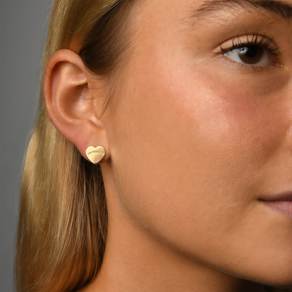 VT flat heart studs
