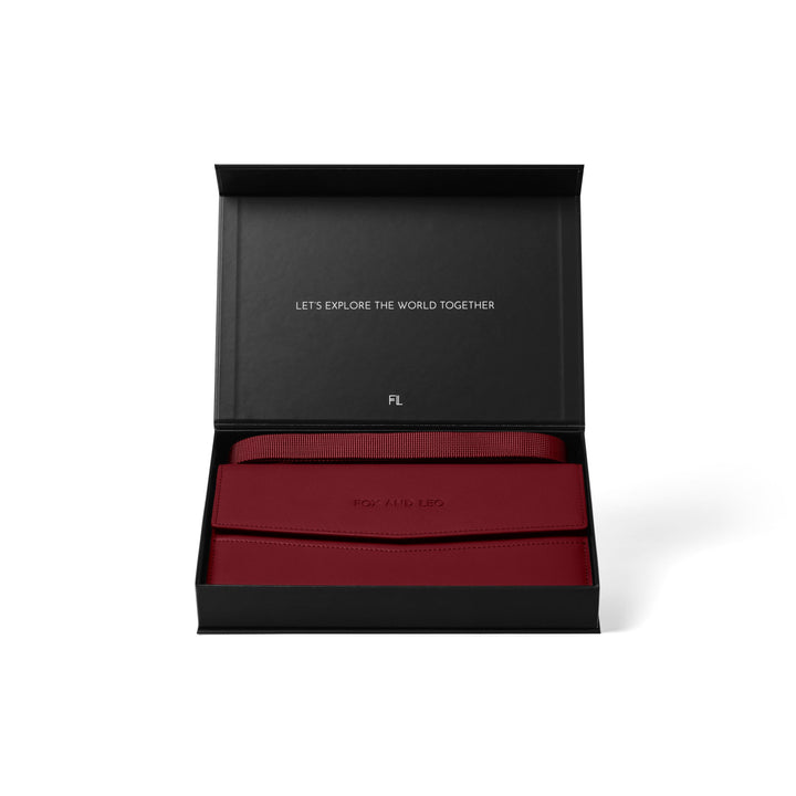 The Traveller 2.0 - Burgundy Wallet Fox and Leo