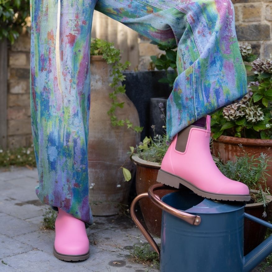 Bobbi Ankle Boot // Musk Pink Merry People