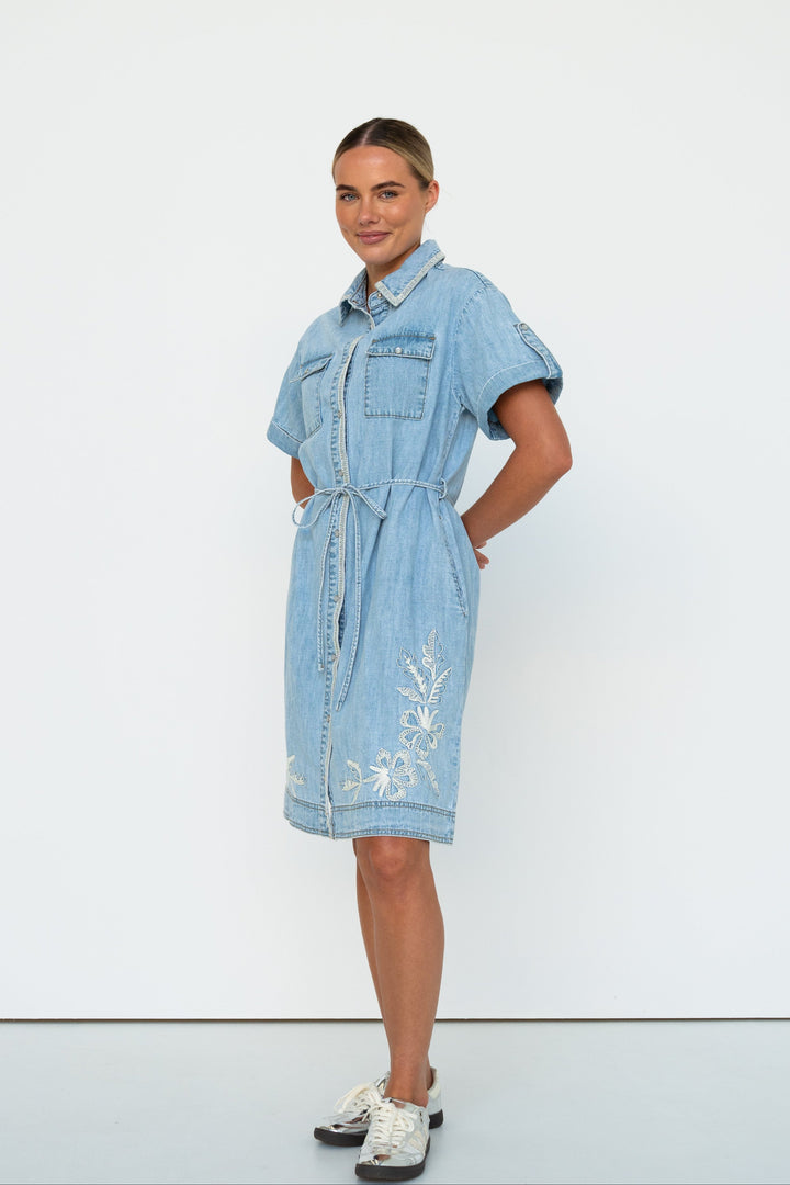 Simone Dress | Floral Embroidery - 70s Blue Kireina