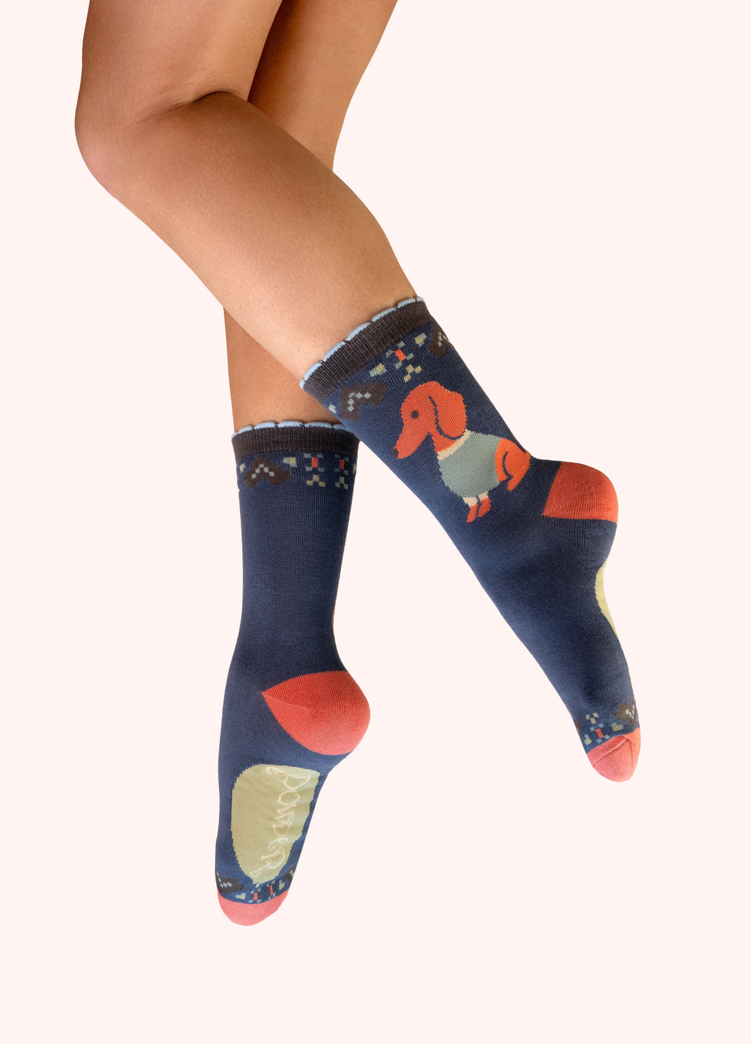 *AW26* Snuggle Sausage Dogs Ankle Socks - Denim Socks Powder