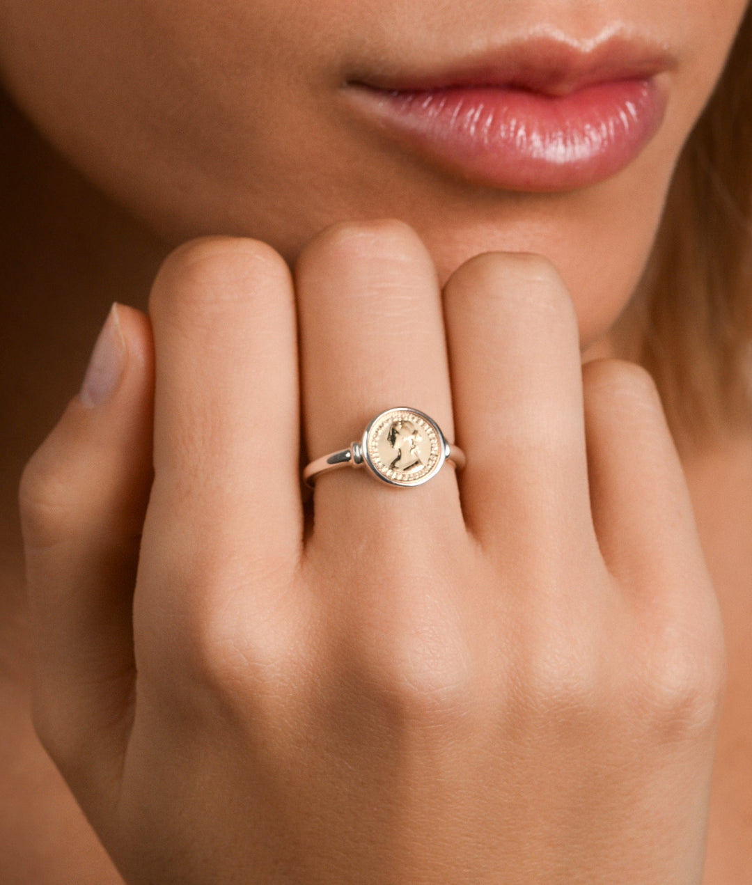 Micro Coin Ring Von Treskow