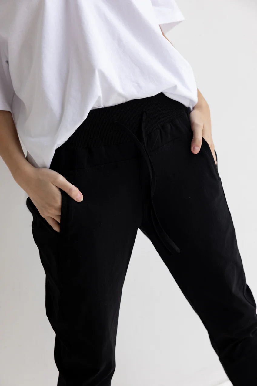 Alexandra JOEY pants - Black Pant Alexandra