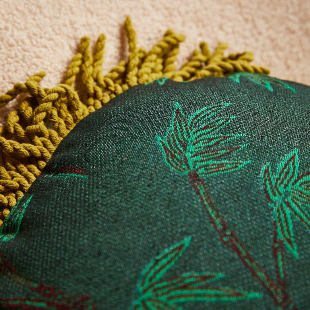 Aneta Jacquard Cushion blanket Sage &amp; Clare