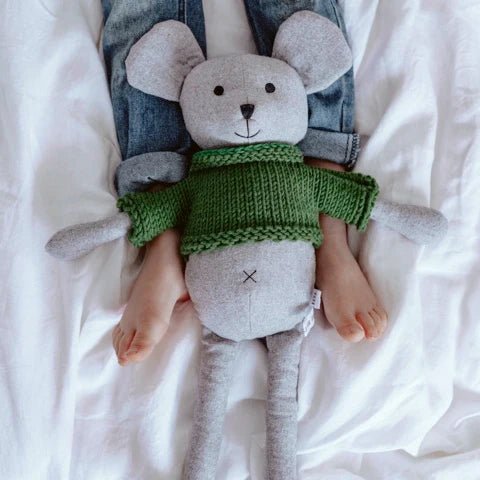 Arthur mouse And the Little dog Laughed