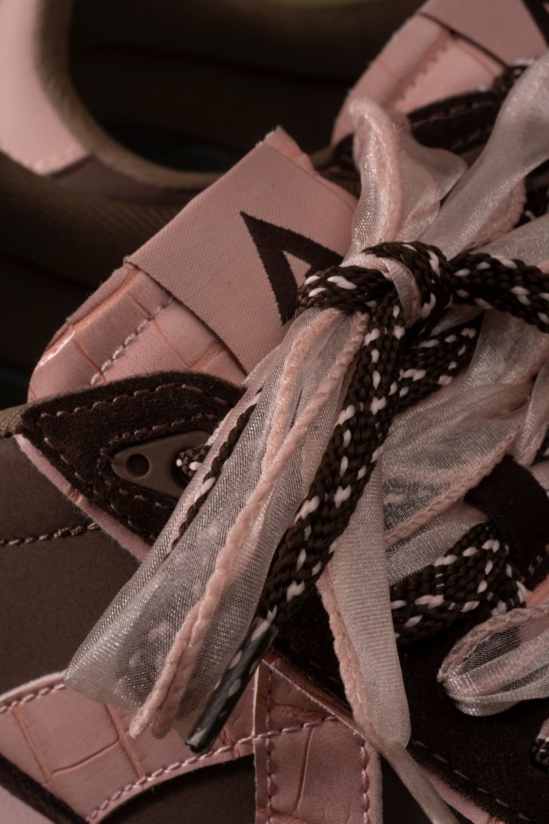 ASFVLT Gate Sneakers - Brown / choco / pink - Stanleyandstone