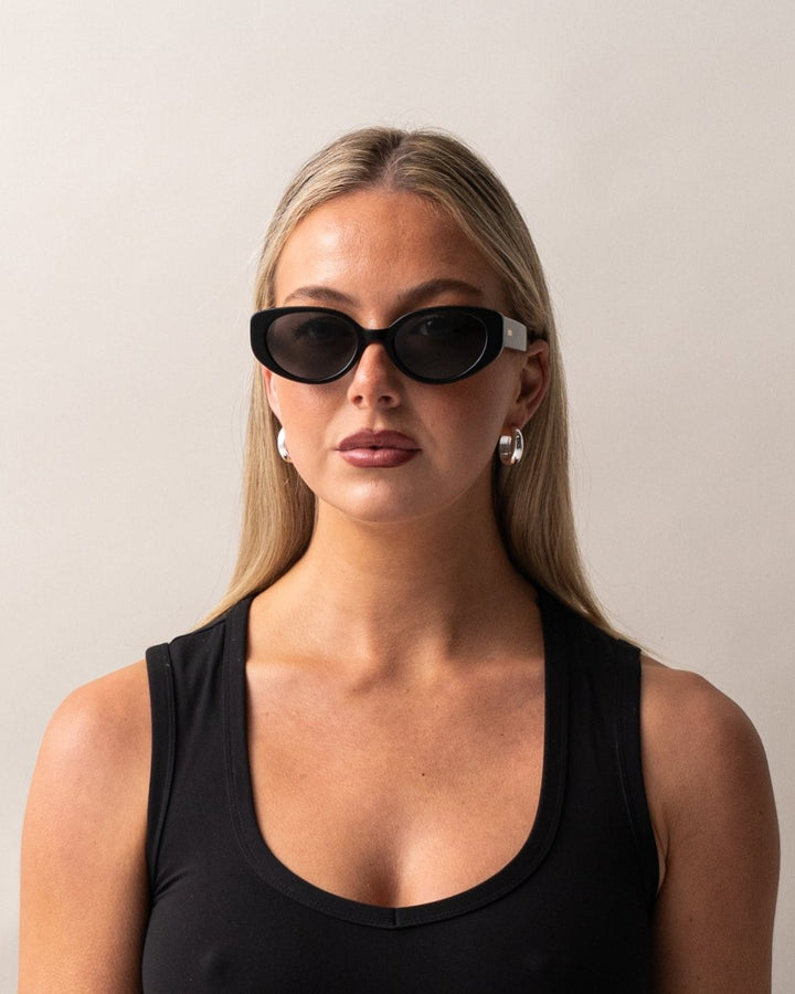 AURA - BLACK POLARISED - Stanleyandstone