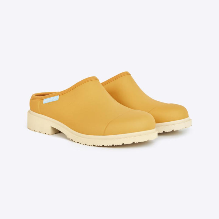 Billie Clog // Buttermilk - Stanleyandstone