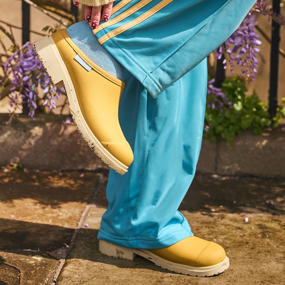 Billie Clog // Buttermilk - Stanleyandstone