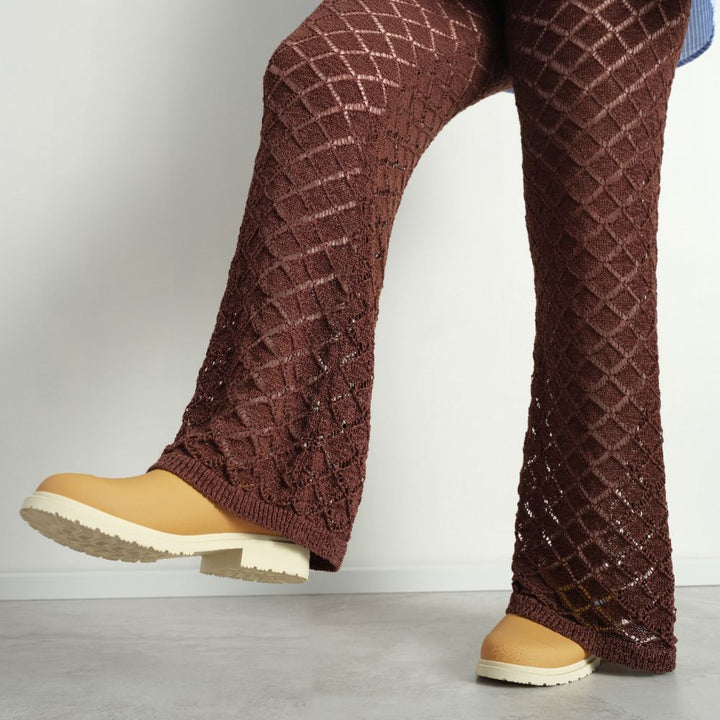Billie Clog // Buttermilk - Stanleyandstone