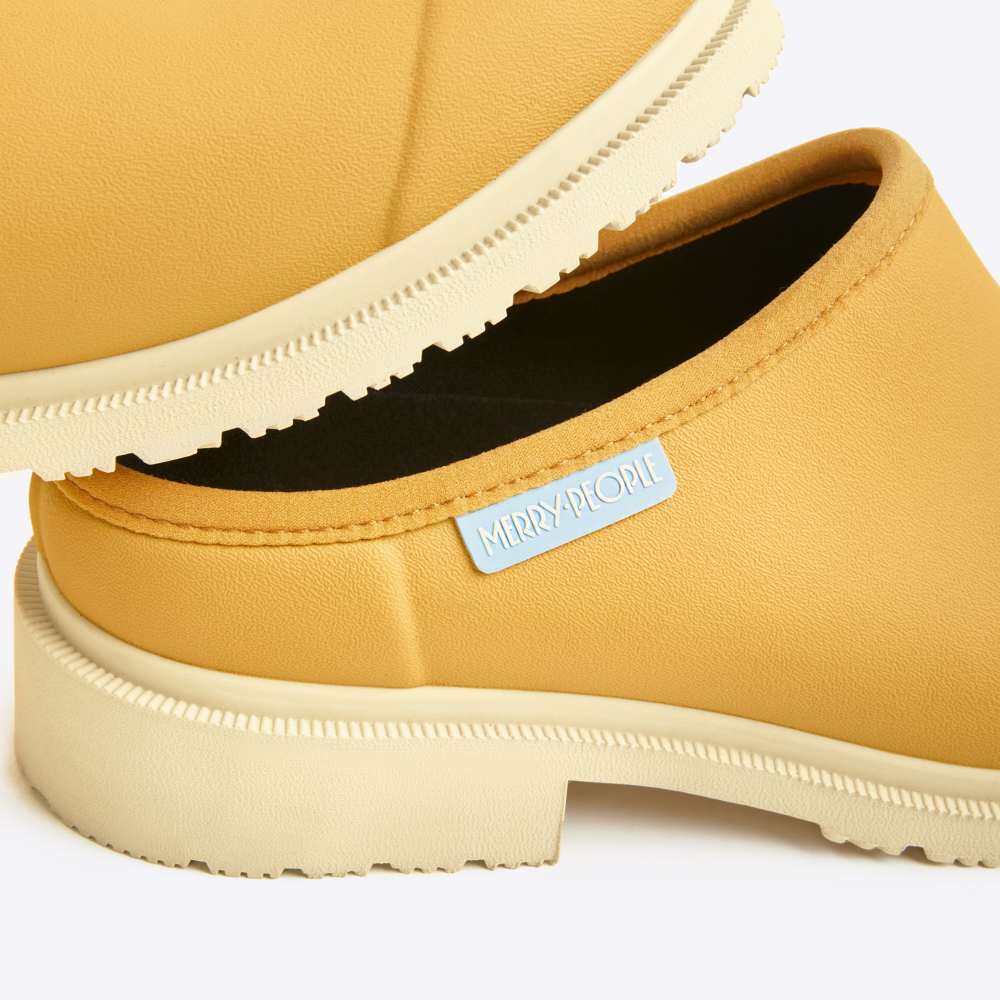 Billie Clog // Buttermilk - Stanleyandstone