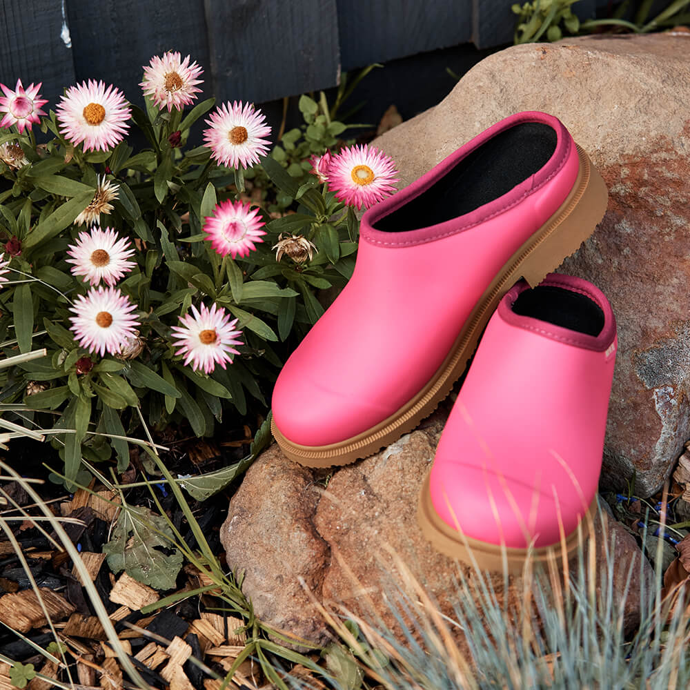 Billie Clog // Fuchsia Pink Gumboot Merry People
