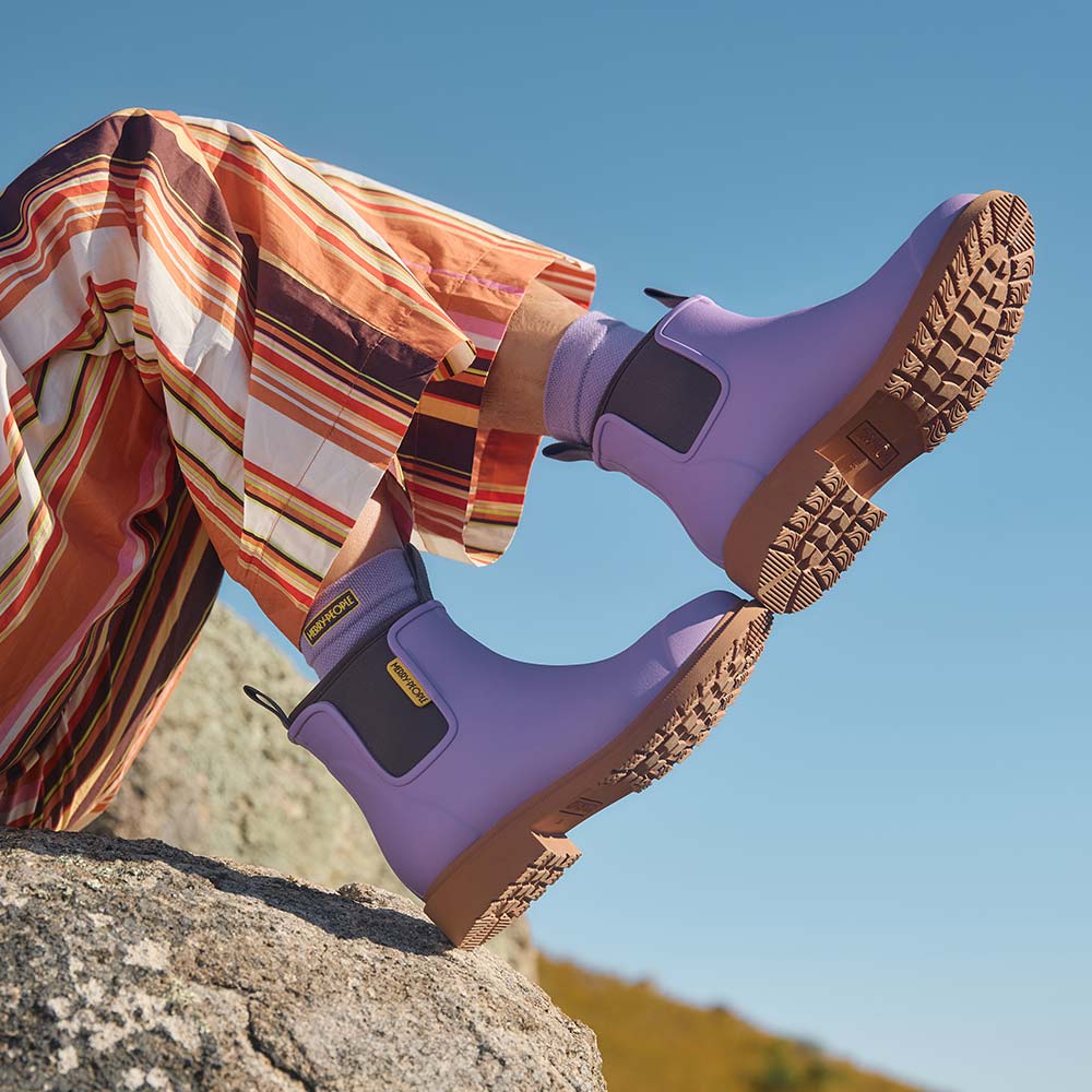 Bobbi Ankle Boot // Dusty Lilac Merry People