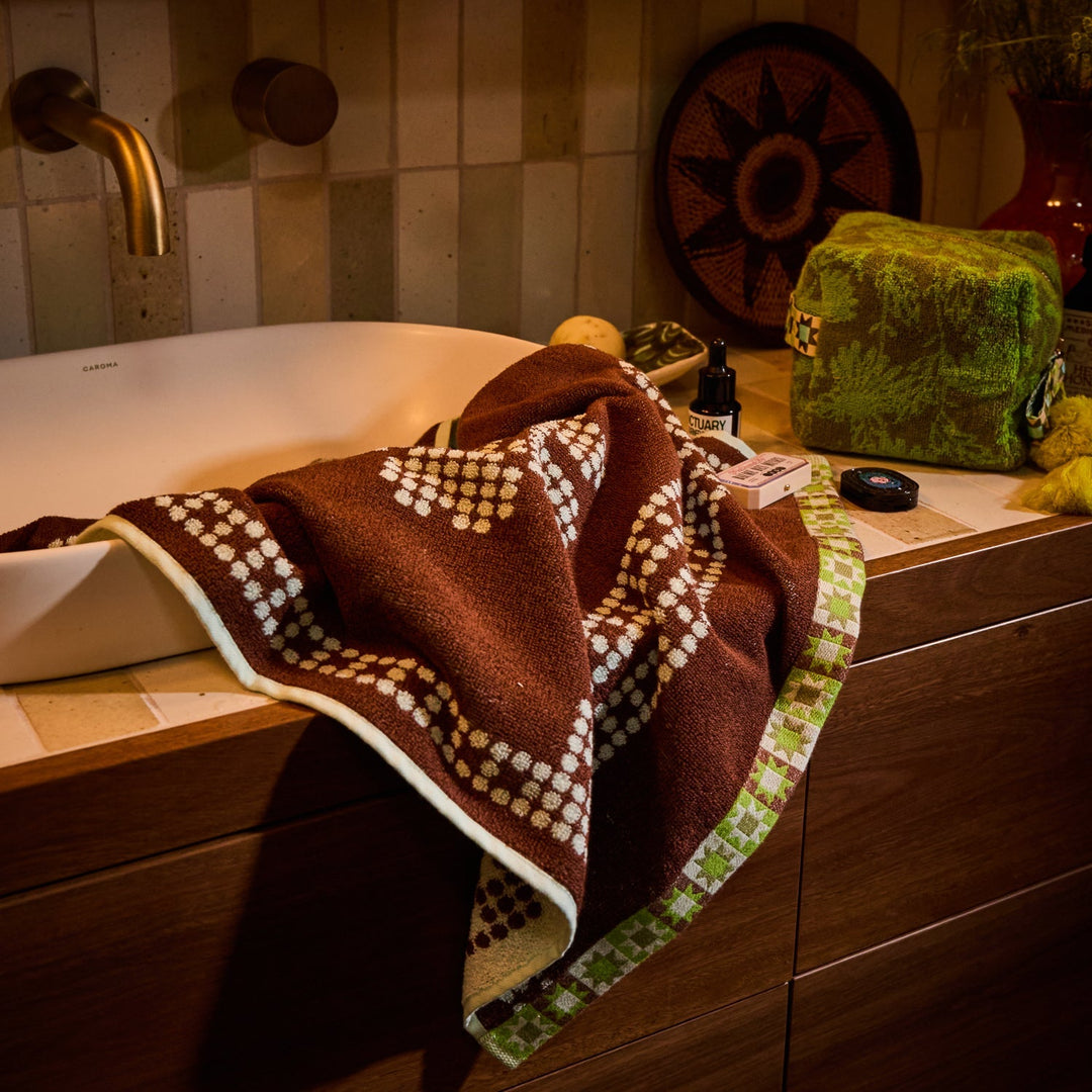 Bonny Hand Towel - Fluorite - Stanleyandstone