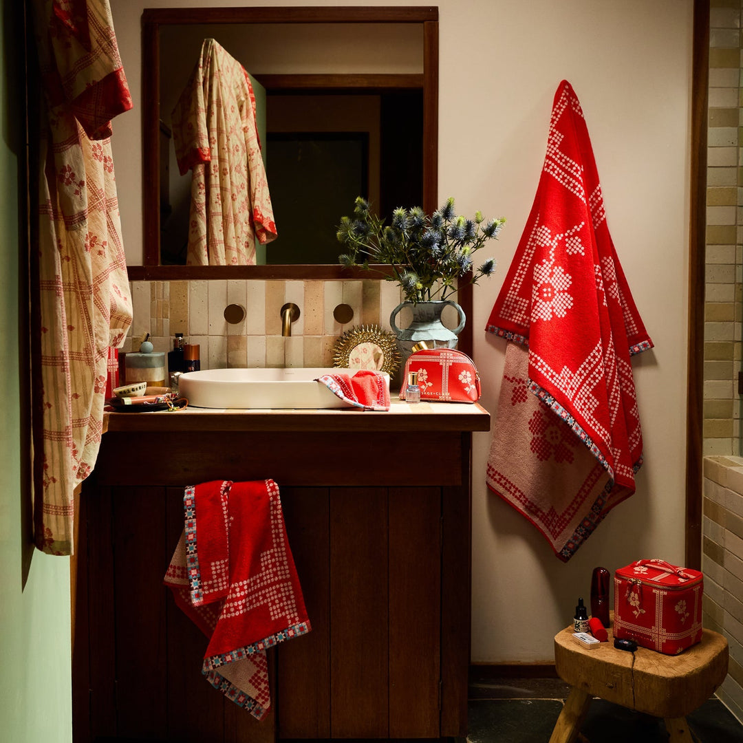 Bonny Hand Towel - Poppy towel Sage &amp; Clare