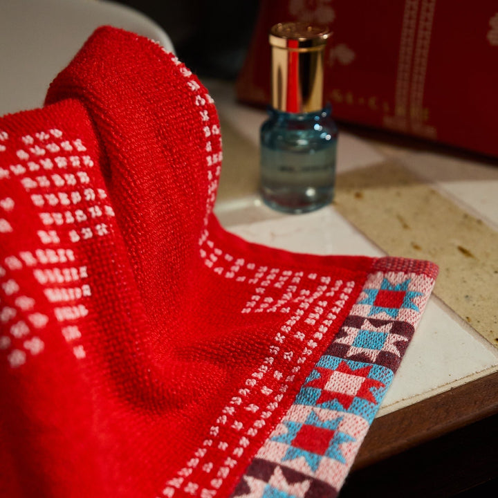 Bonny Hand Towel - Poppy towel Sage &amp; Clare