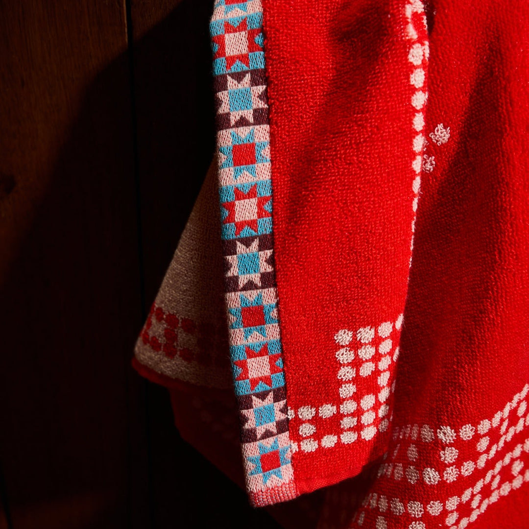 Bonny Hand Towel - Poppy towel Sage &amp; Clare