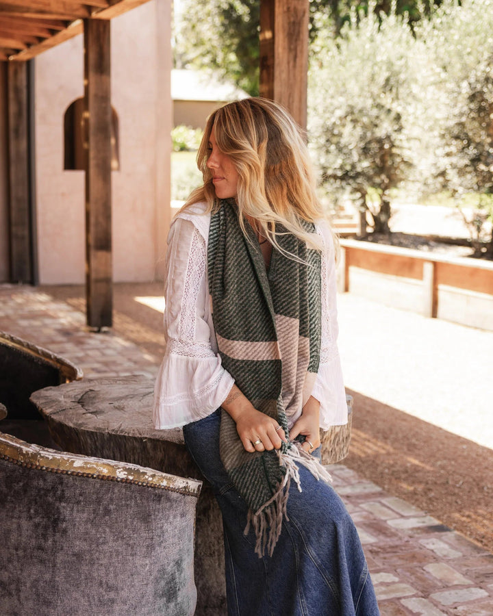 Cambridge Scarf - Forest Green scarf Louenhide