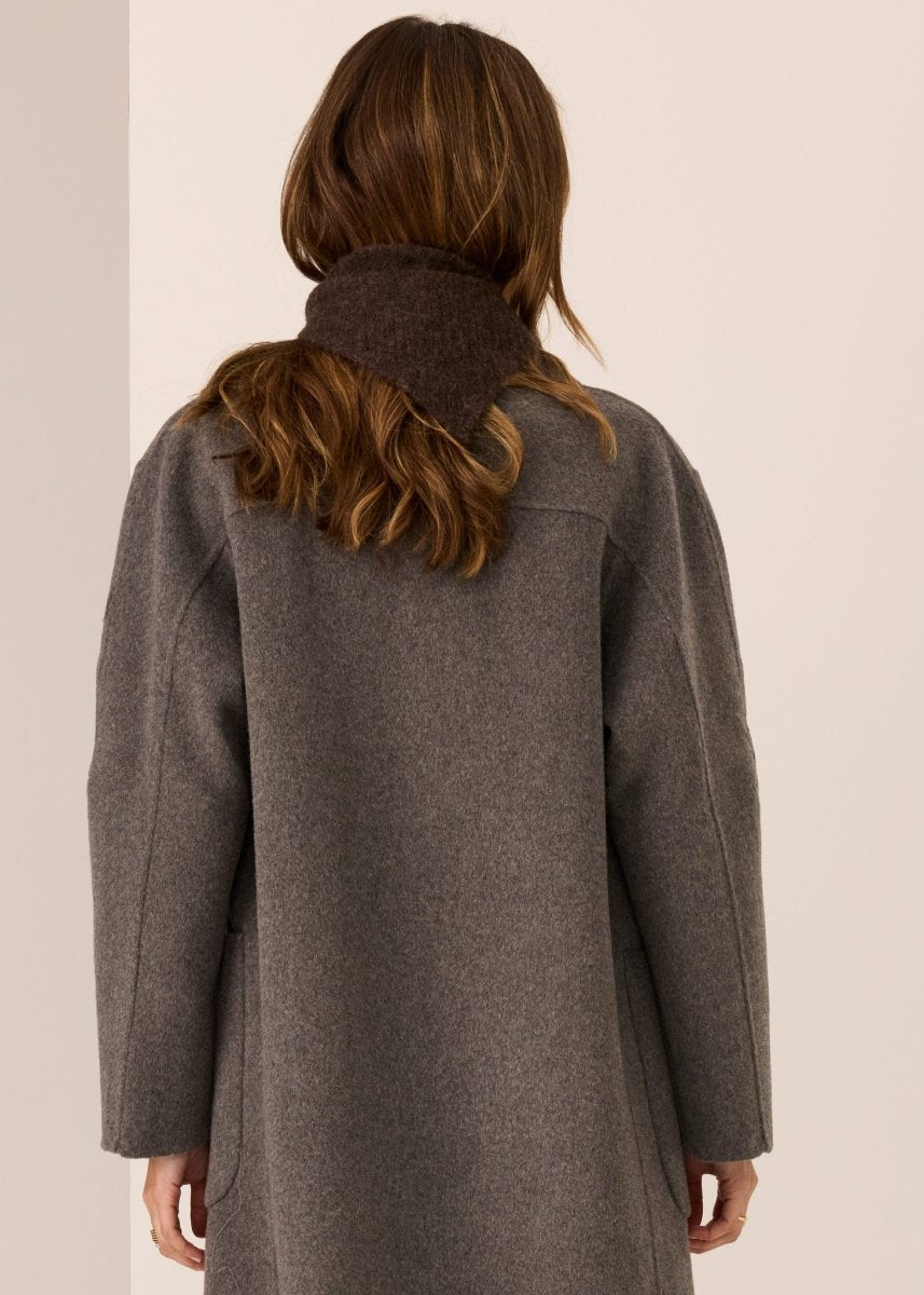 Carmel Triangle Knit Scarf - Chocolate scarf POL