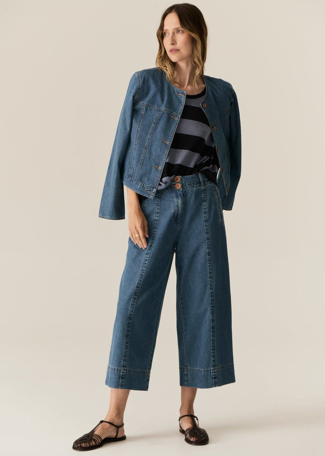 Carsen Denim Jacket - Light Wash POL