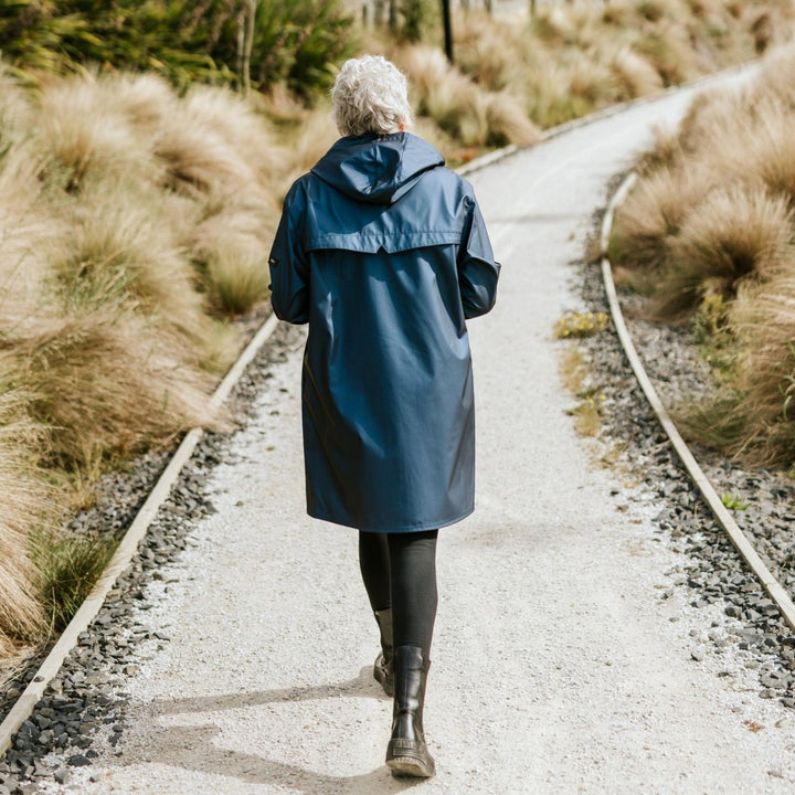 Charlie Raincoat - Metallic Blue Moke Apparel