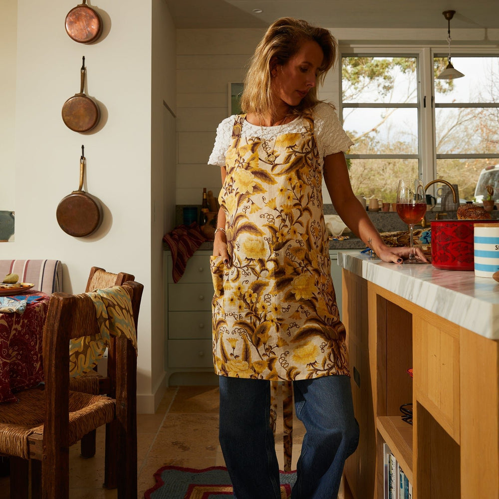 Clementine Linen Apron home Sage & Clare