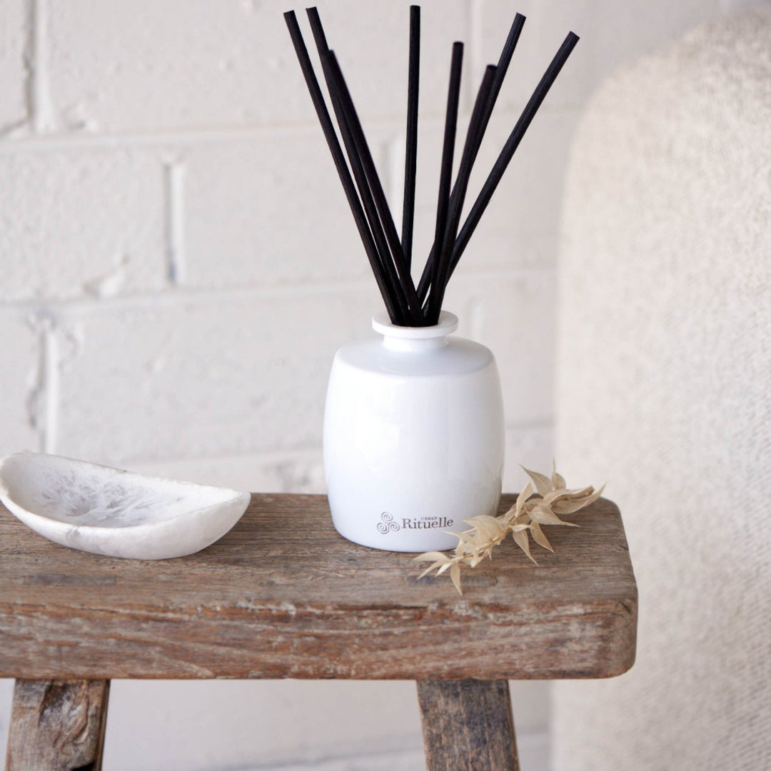 Crisp Sea Mist, Juniper, Amberwood<br>Fragrance Diffuser Set | 220ml - Stanleyandstone