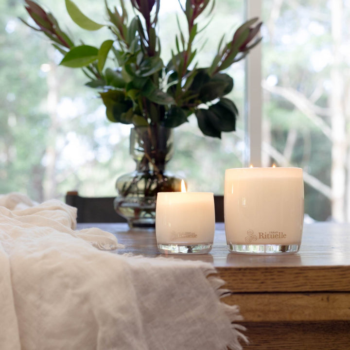 Crisp Sea Mist, Juniper, Amberwood<br>Scented Soy Candle | 400gm - Stanleyandstone