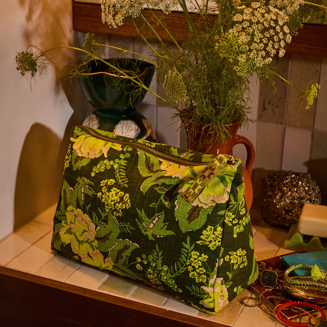 Sierra Cosmetic Bag Sage &amp; Clare