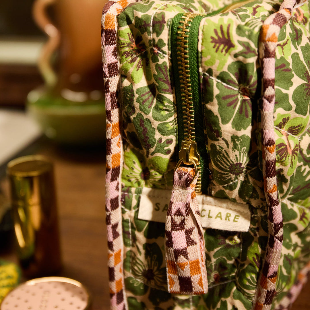 Magnolia Vanity Bag - Cactus Green