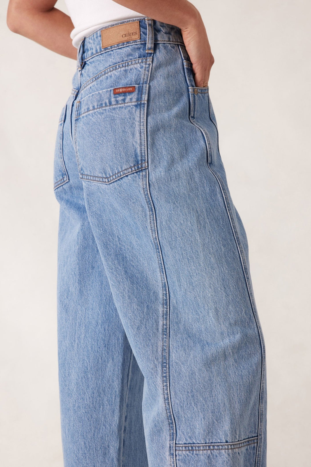 Demi Barrel Jean - Stanleyandstone