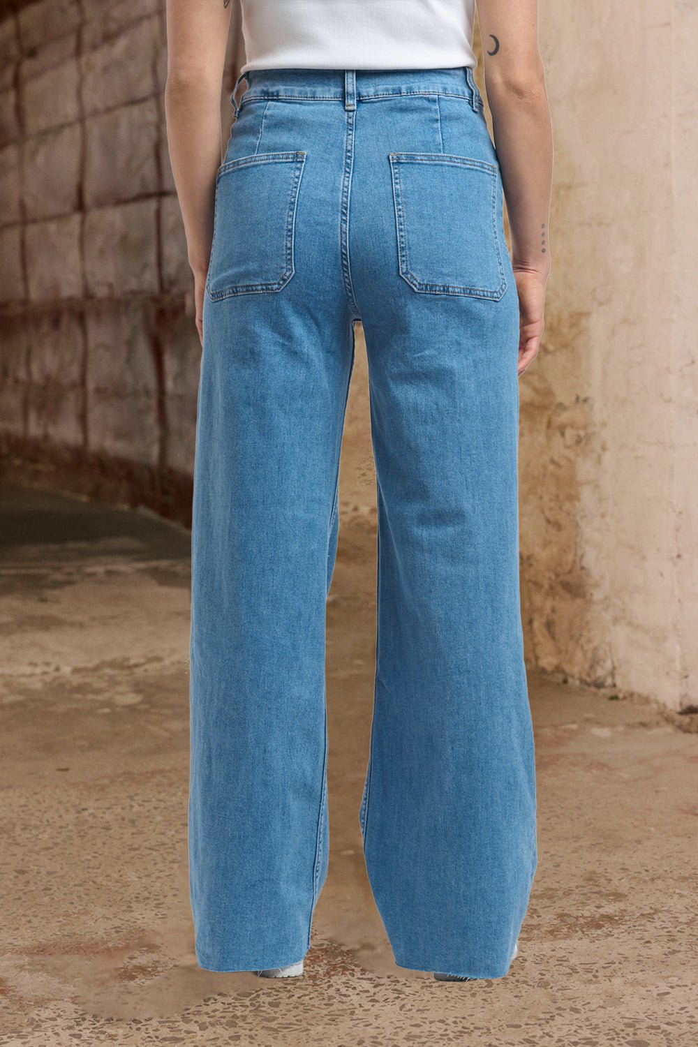 Eddie Jean - Light Wash - Stanleyandstone