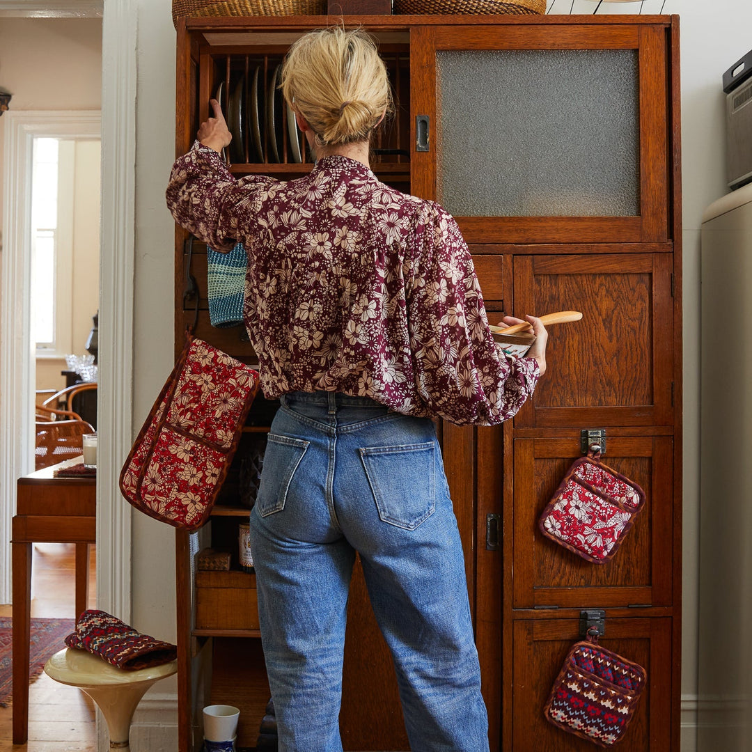 Evette Double Oven Mitt home Sage & Clare