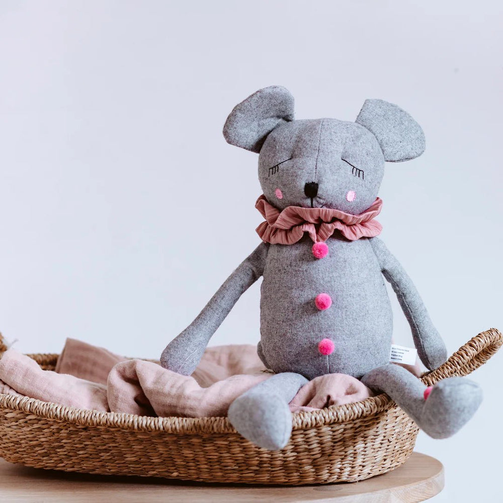 Florence Mouse And the Little dog Laughed