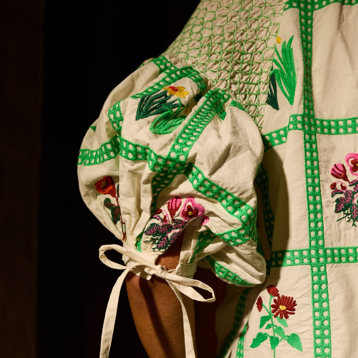 Florina Blouse - Porcelain Blouse Sage &amp; Clare