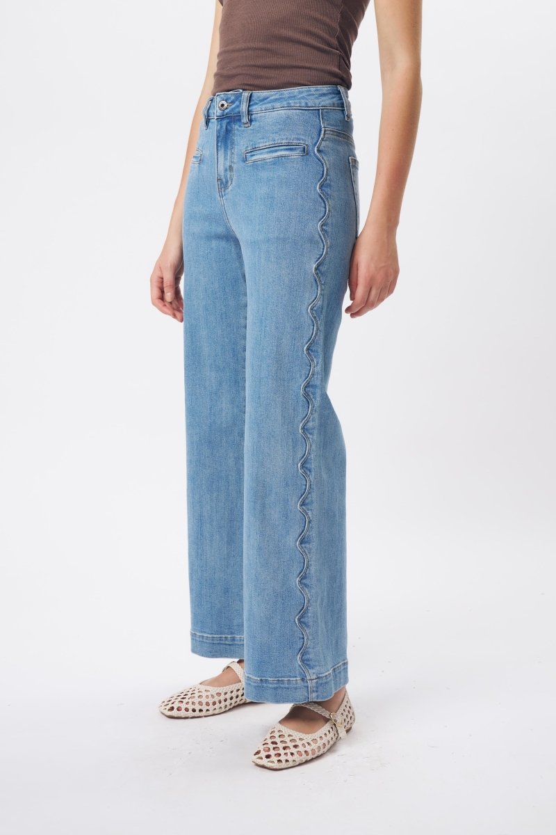 Freya Jean | Scallop Seam - 70s Blue Jean Kireina