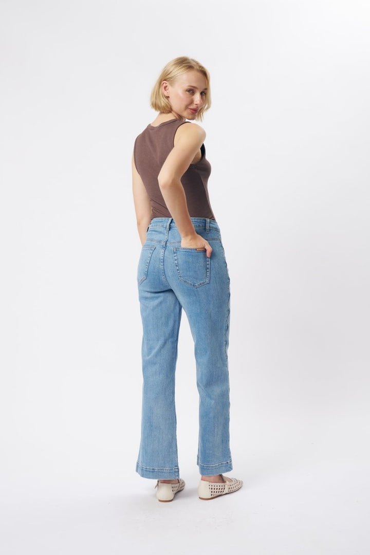 Freya Jean | Scallop Seam - 70s Blue Jean Kireina