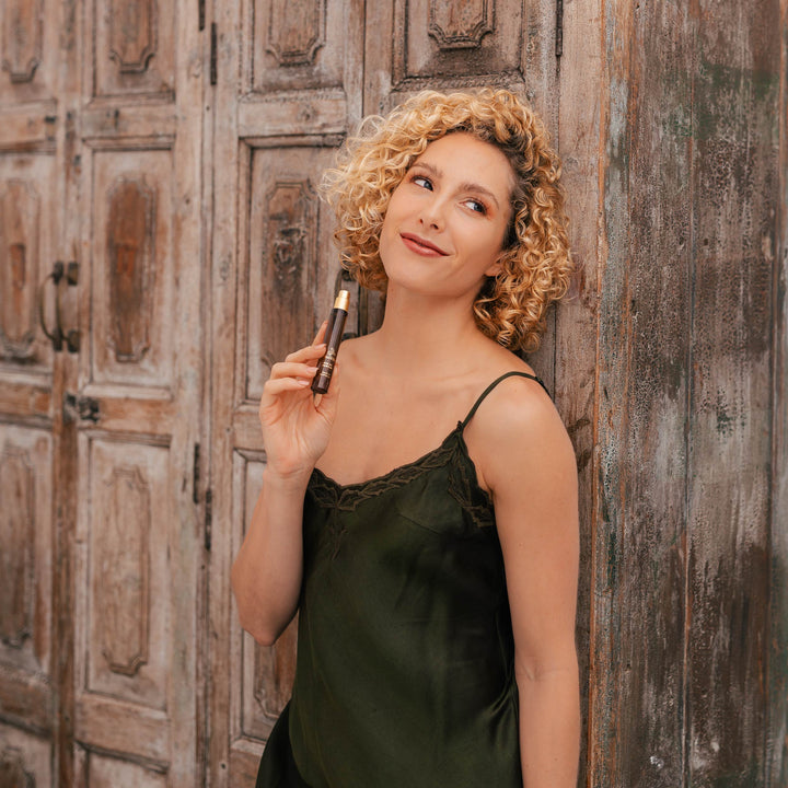 Nectarine, Honey Blossom, Bergamot, Vetiver <br> Eau De Parfum | 10ml Urban Rituelle