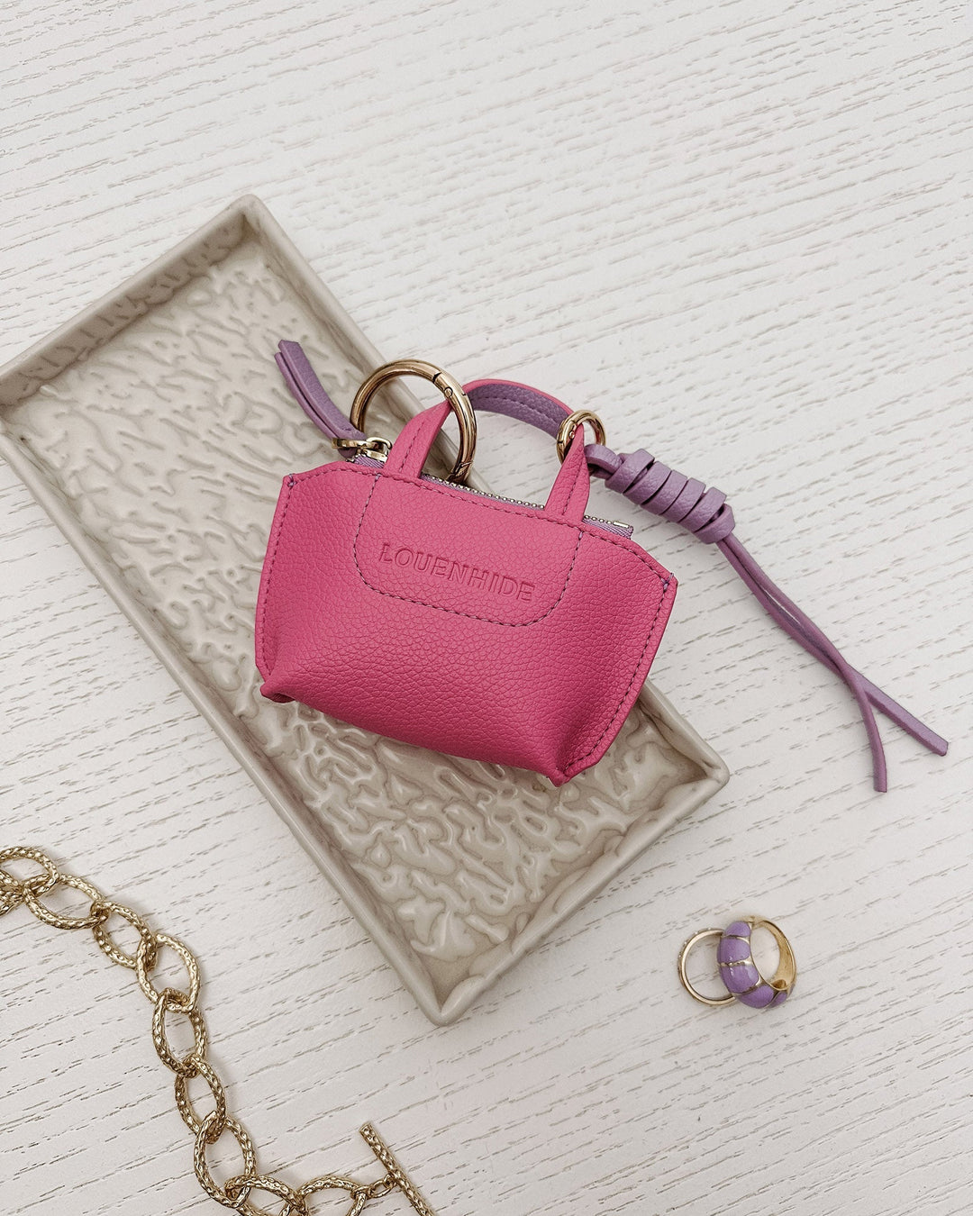 Gina Bag Charm - Hot Pink bag accessories Louenhide