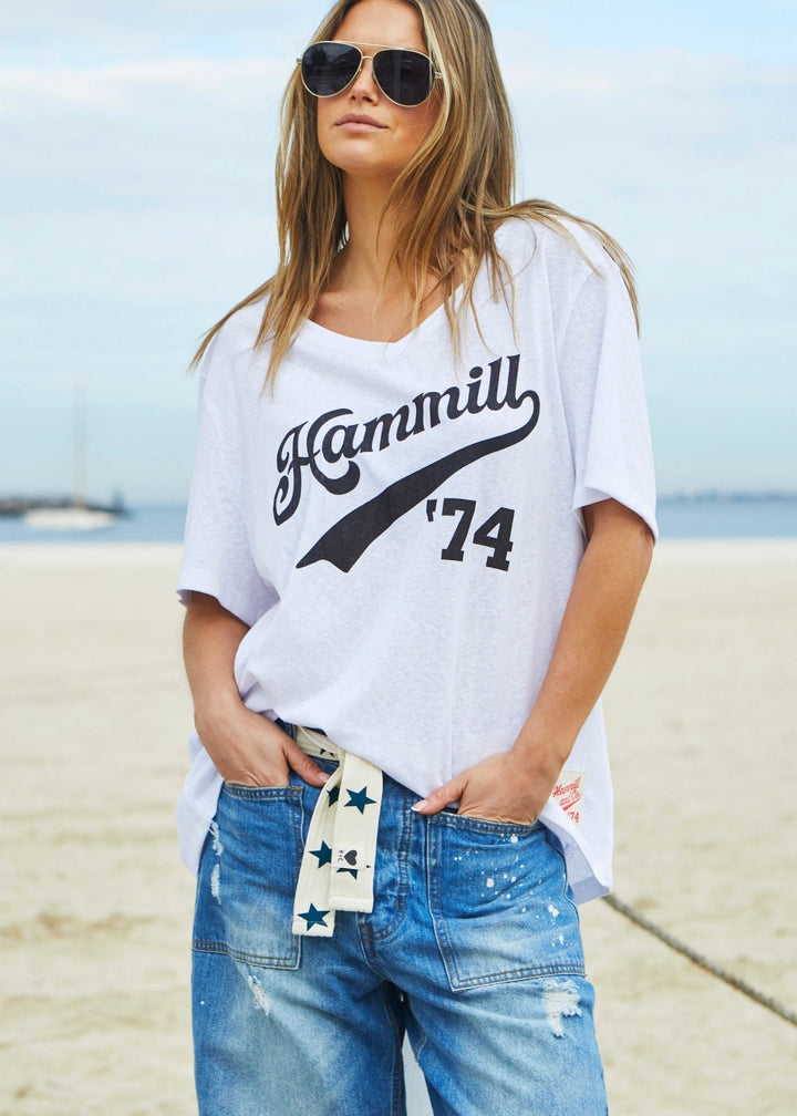 HAMMILL '74 LOGO V-NECK TEE - WHITE Tee shirt hammill & Co